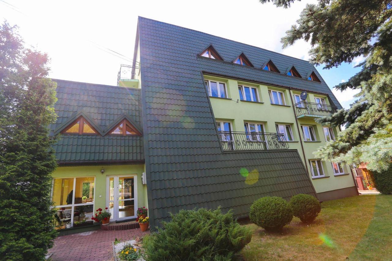 Wieczernik Dom Rekolekcyjny Ksiezy Pallotynow Swieta Katarzyna  Buitenkant foto